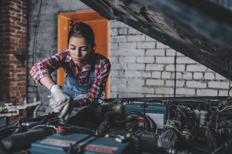 Should I Buy New or Used Auto Parts?